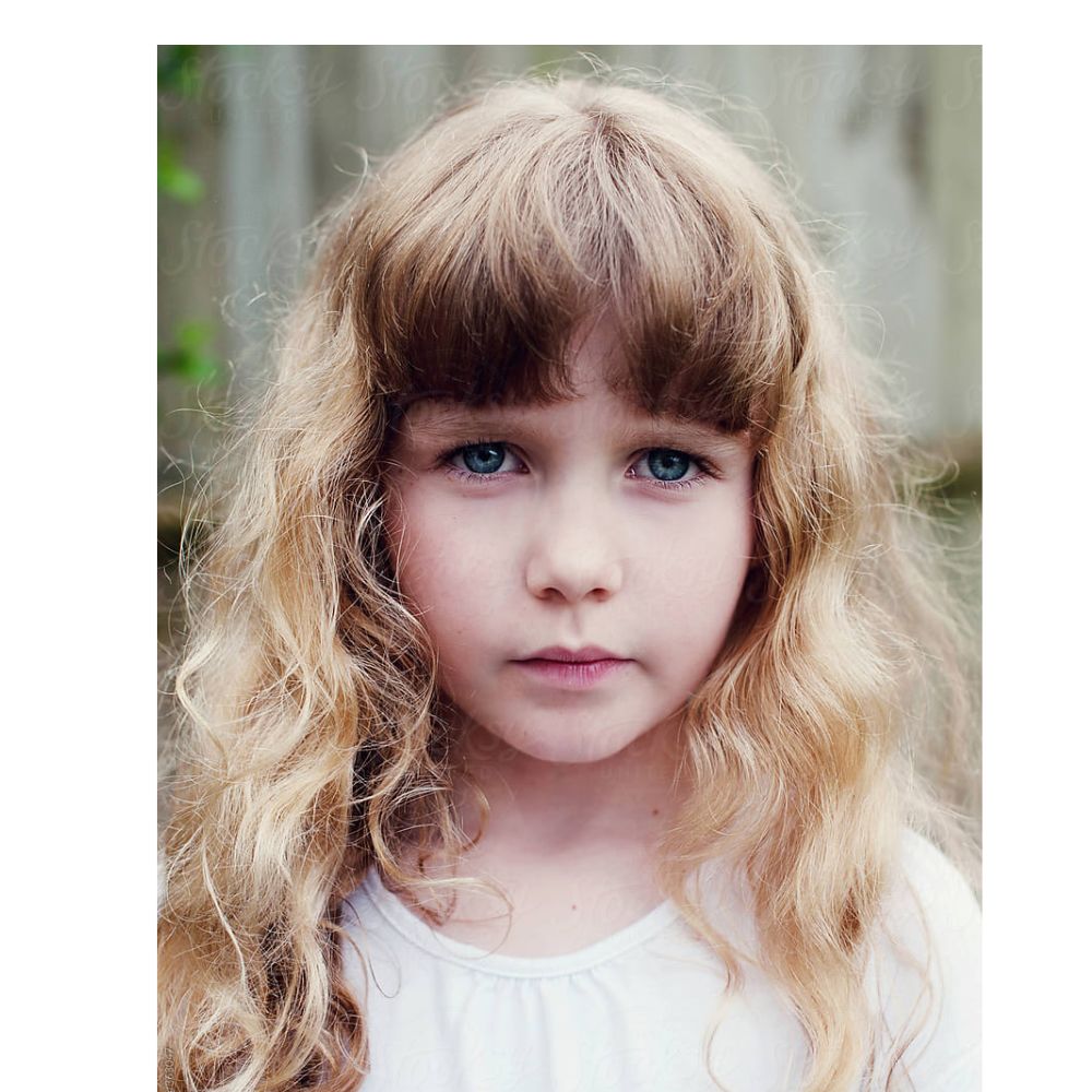 girl with fizzy hair